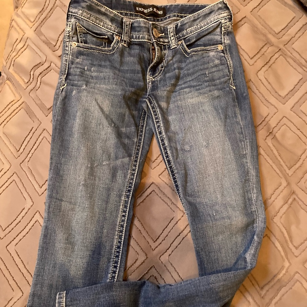 Express Barely boot jeans size 2 low rise